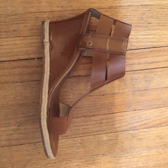 Amalfi Wedge Size 7 - Picture 2 of 3